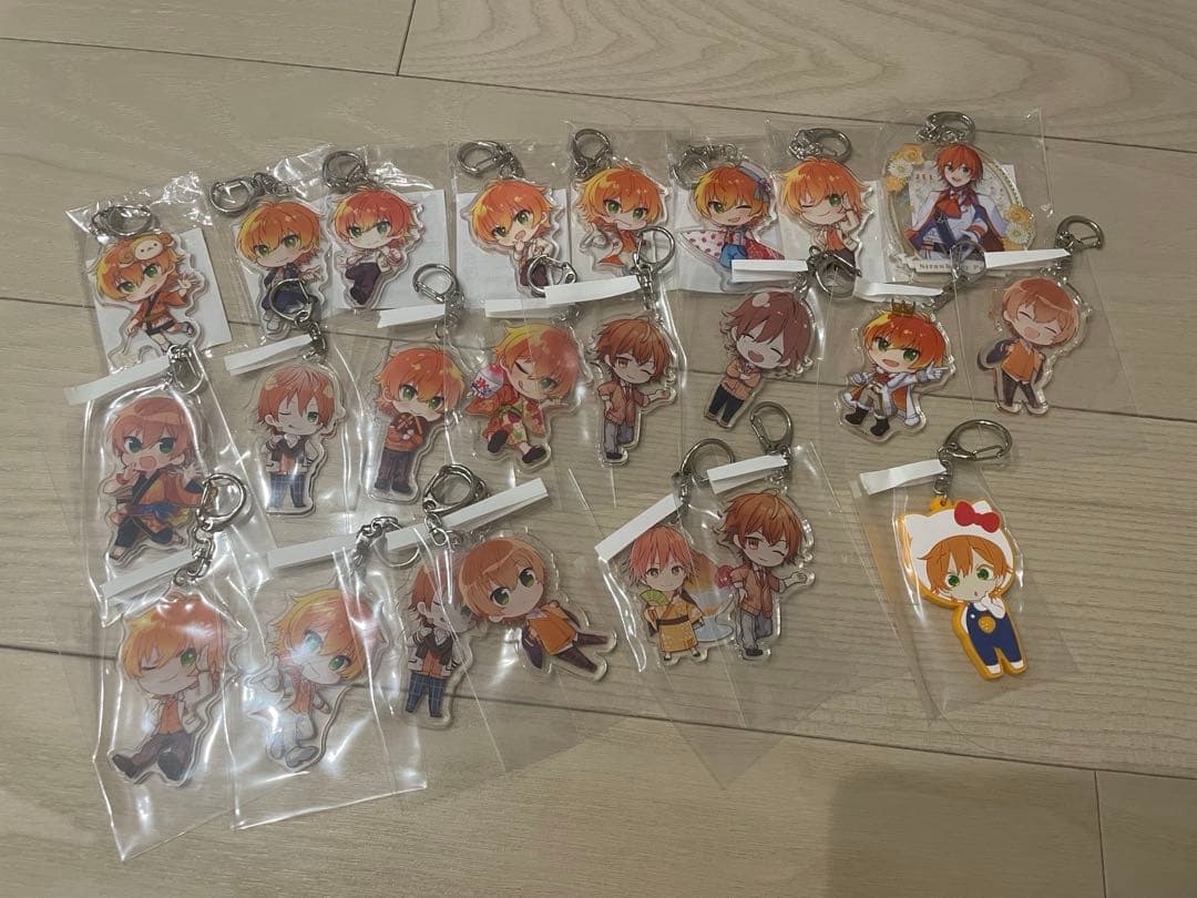 すとぷり　グッズ　まとめ売り　莉犬　るぅと　ジェル　さとみ　ころん　ななもり