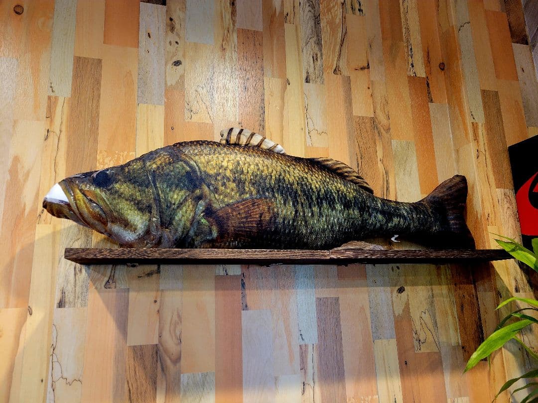 ブラックバス 約85cm リアルプリント 巨大人形 抱き枕 置物 フィギュア