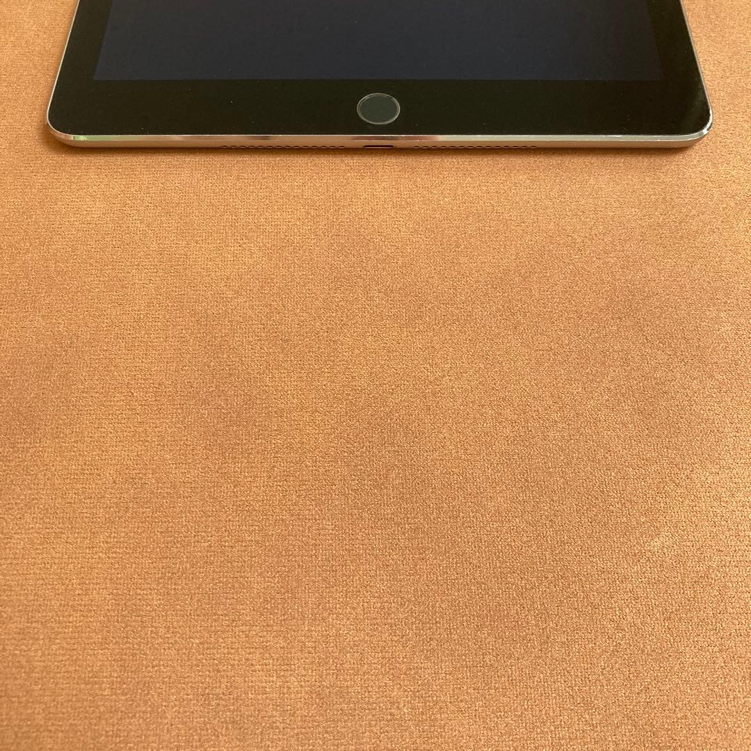 821【早い者勝ち】iPad Air2 第2世代 128GB WIFIモデル☆