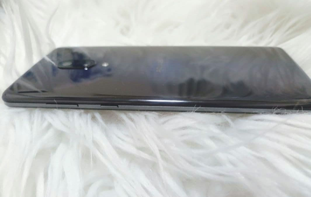AQUOS zero2 906SH 良品