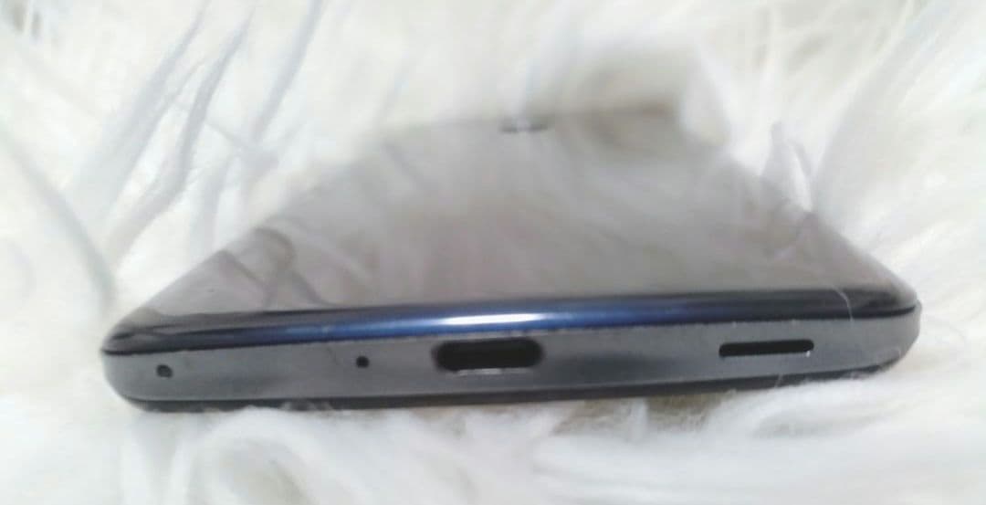 AQUOS zero2 906SH 良品