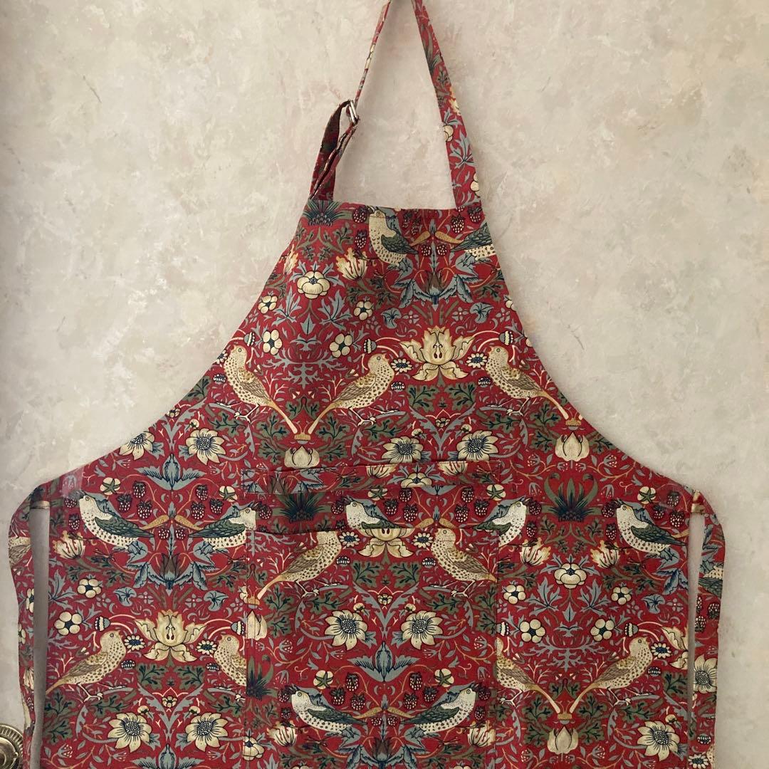 イギリスのウィリアムモリスの館で購入新品未使用品　希少