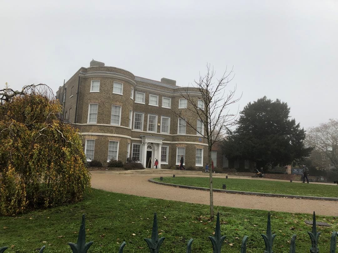 イギリスのウィリアムモリスの館で購入新品未使用品　希少