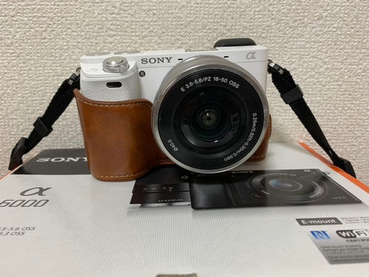 デジタルカメラ SONY ILCE-6000Y(W)