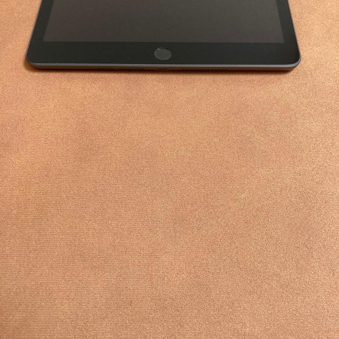 3350【早い者勝ち】iPad7 第7世代 32GB WIFIモデル☆