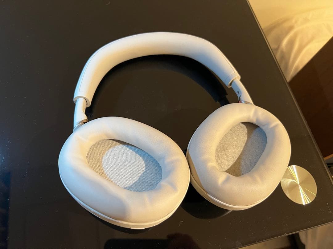 ソニー(SONY)WH-1000XM6 プラチナシルバー　ワイヤレスヘッドホン