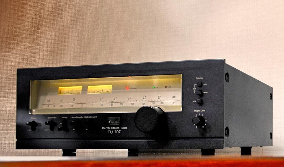 【来る4月計画の福岡分移転のため処分価格】　SANSUI TU-707　♪