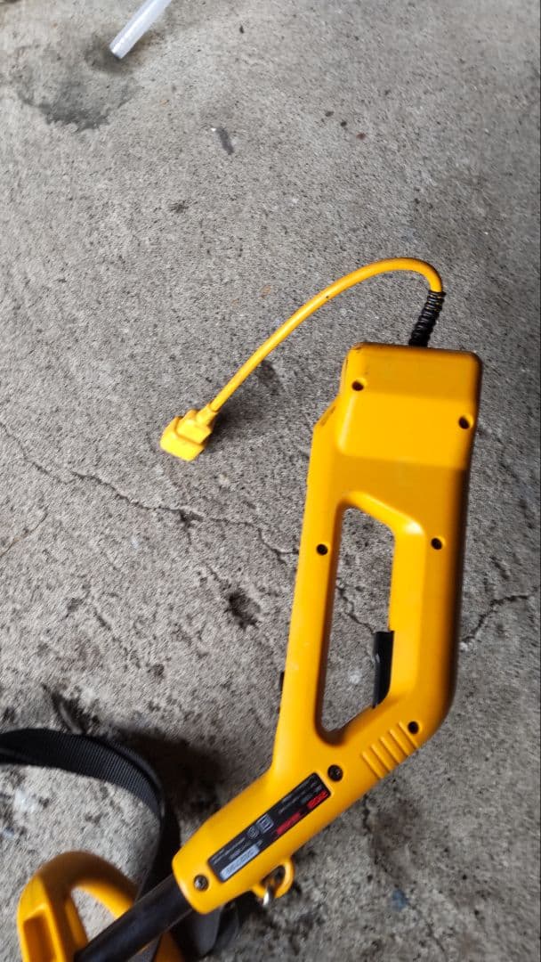 電動草刈り機 イエロー