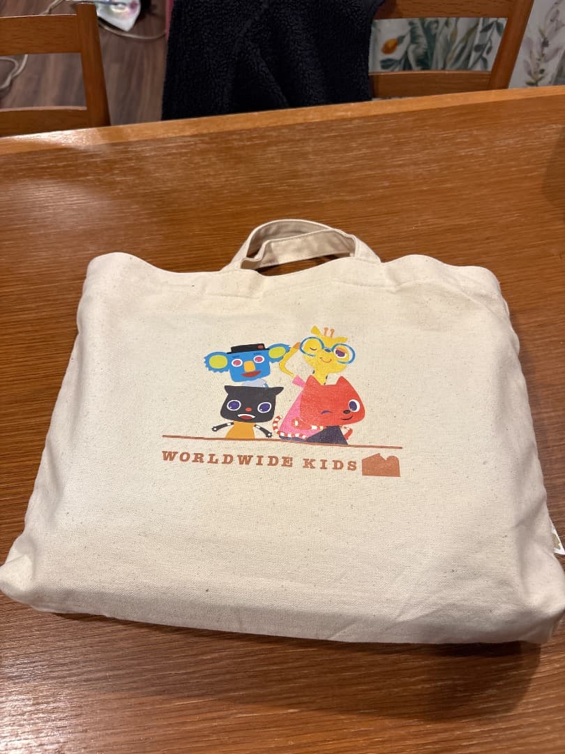 ワールドワイドキッズWWK ぬいぐるみ　絵本　音声機器＋カード