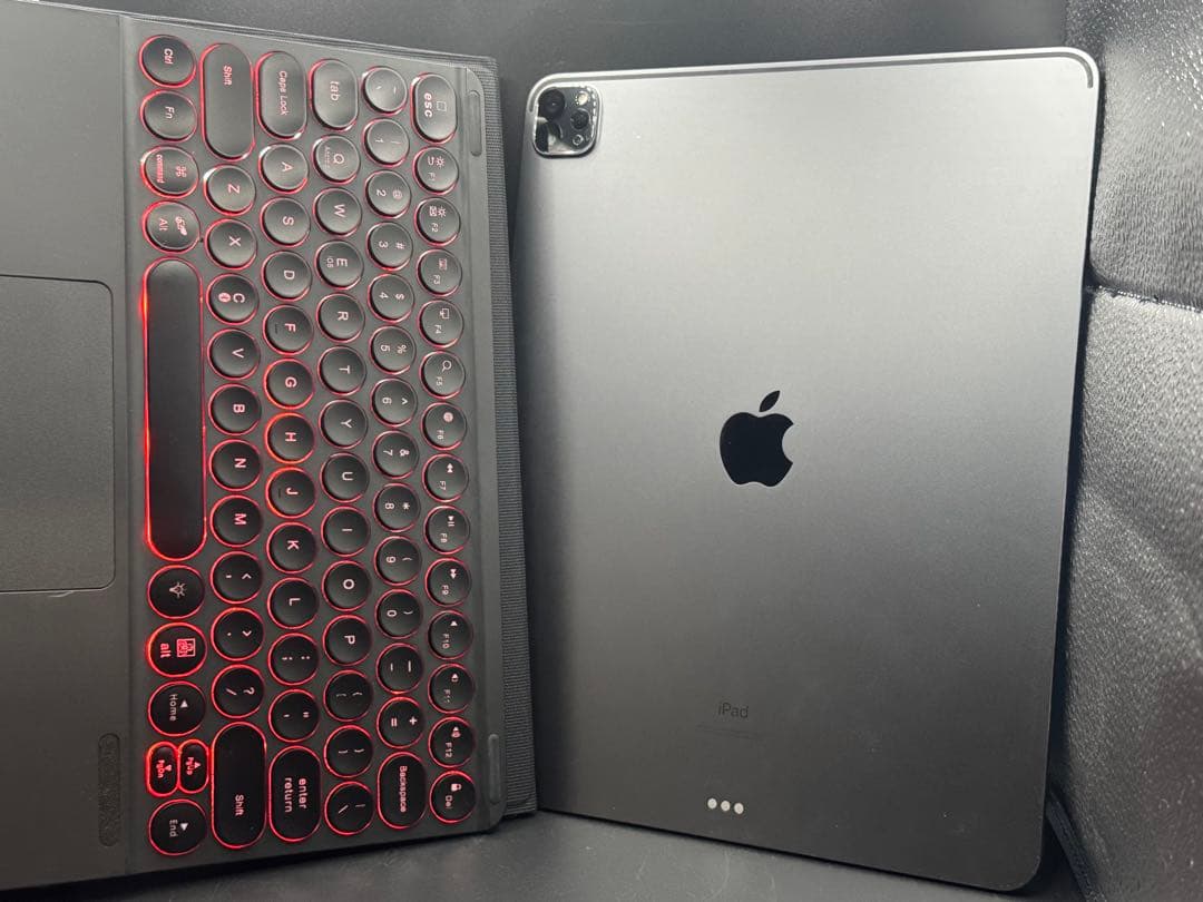 512GBipadpro12.9第5世代 アップルAI M1光るキーボードケース