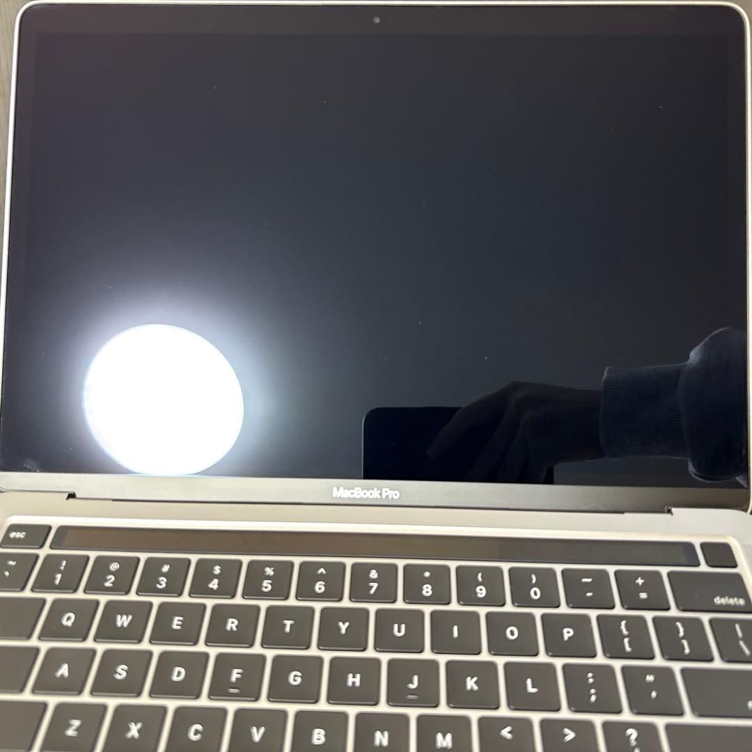 MacBook Pro 2022 13インチ 1TB 16GBメモリ