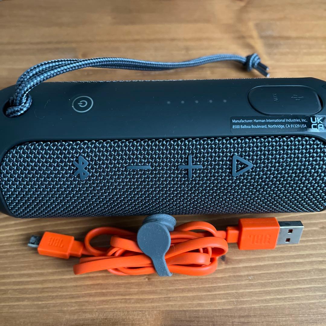 ［超美品］JBL FLIP ESSENTIAL Bluetoothスピーカー