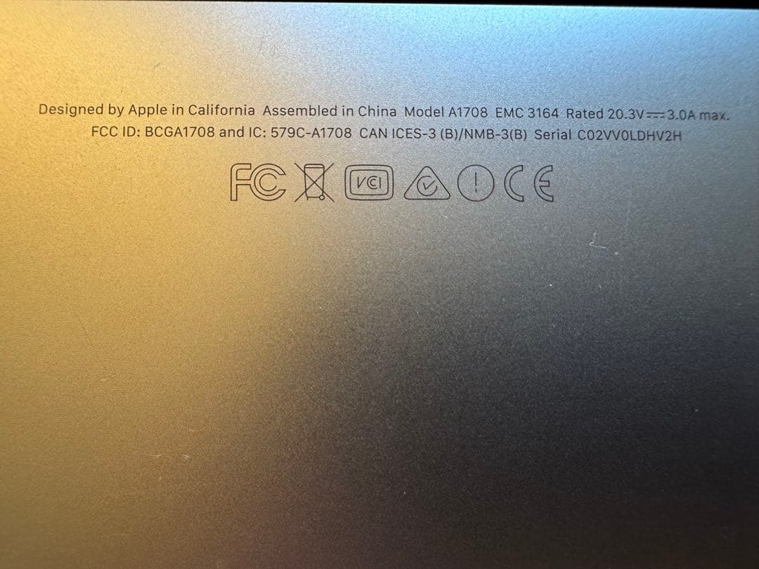 Apple MacBook Pro A1708 充電器付き