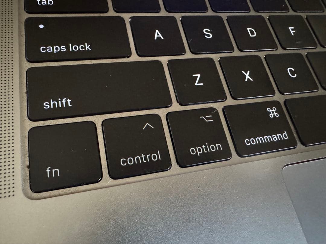 Apple MacBook Pro A1708 充電器付き