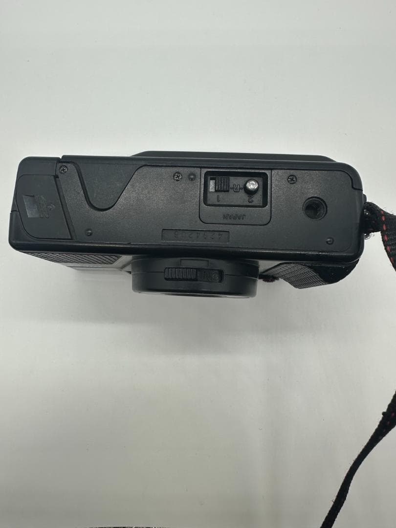 Nikon L35AD2 ニューピカイチ　35mm F2.8 フィルムカメラ