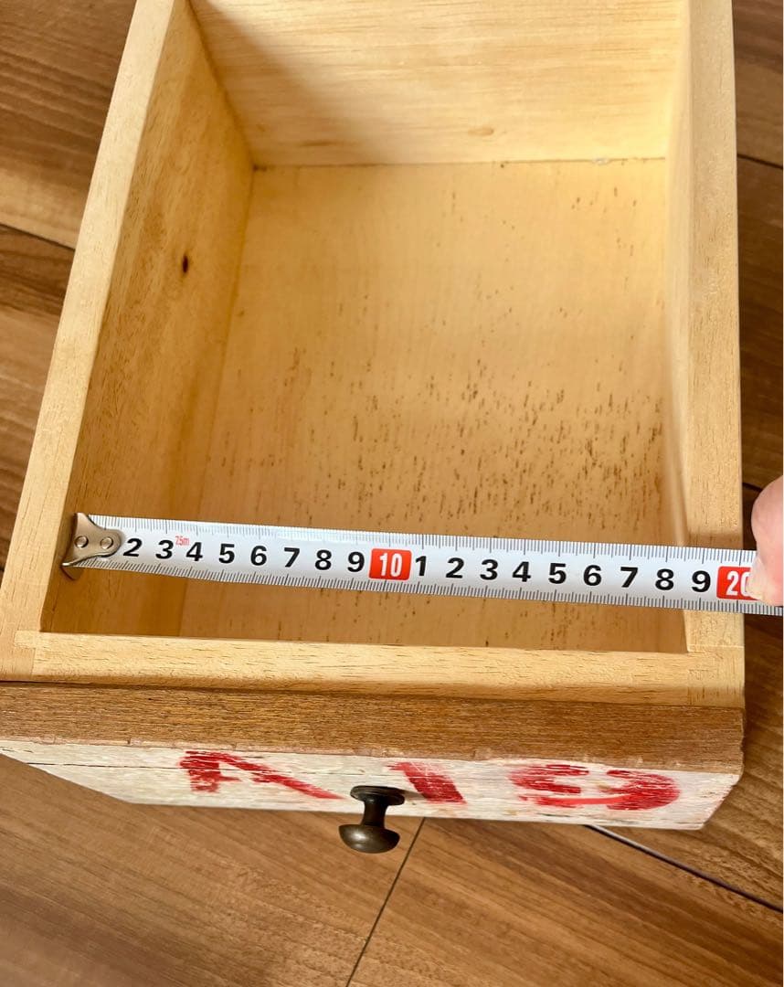 ヴィンテージ風チェスト（引き出し9杯）