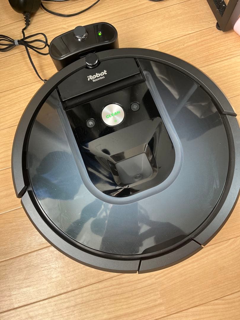 や*い様 【美品】iRobot ロボット掃除機 ルンバ985