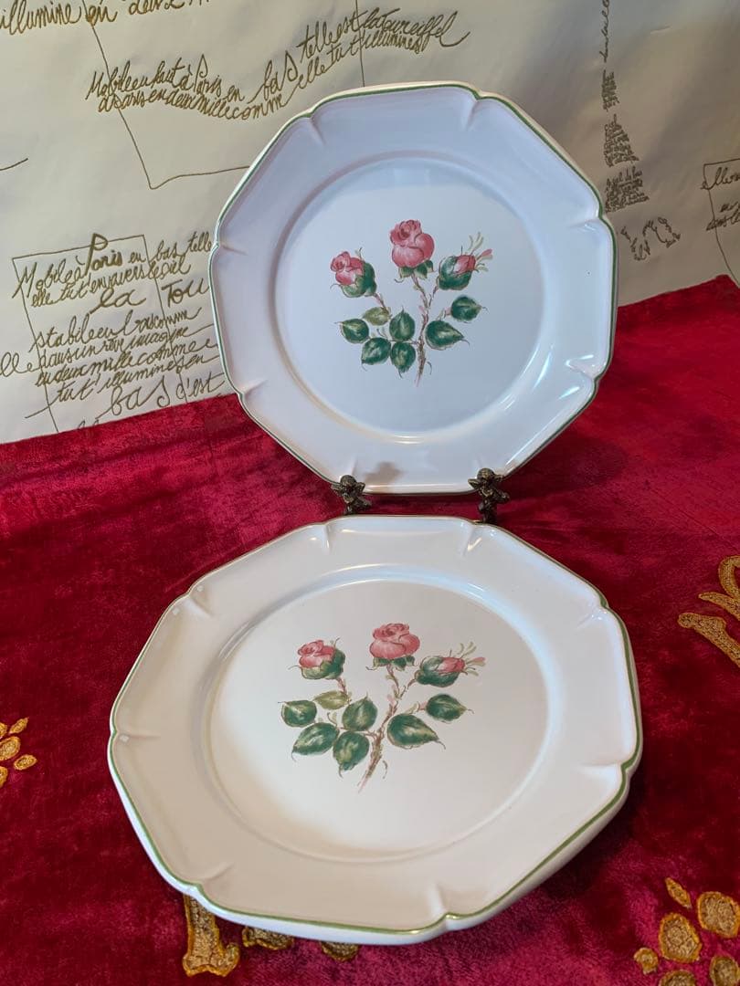 Gine ジアン ビンテージ　未使用品のピンクのバラが素敵なお皿2枚セット！