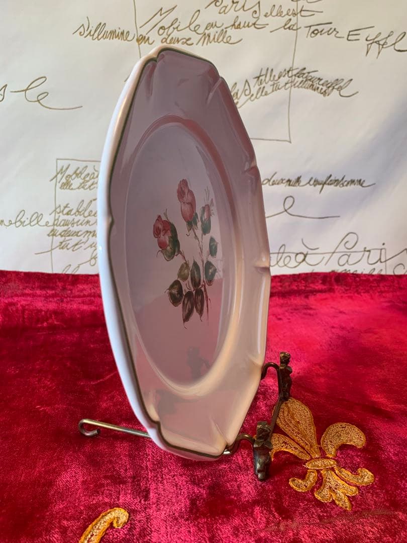 Gine ジアン ビンテージ　未使用品のピンクのバラが素敵なお皿2枚セット！