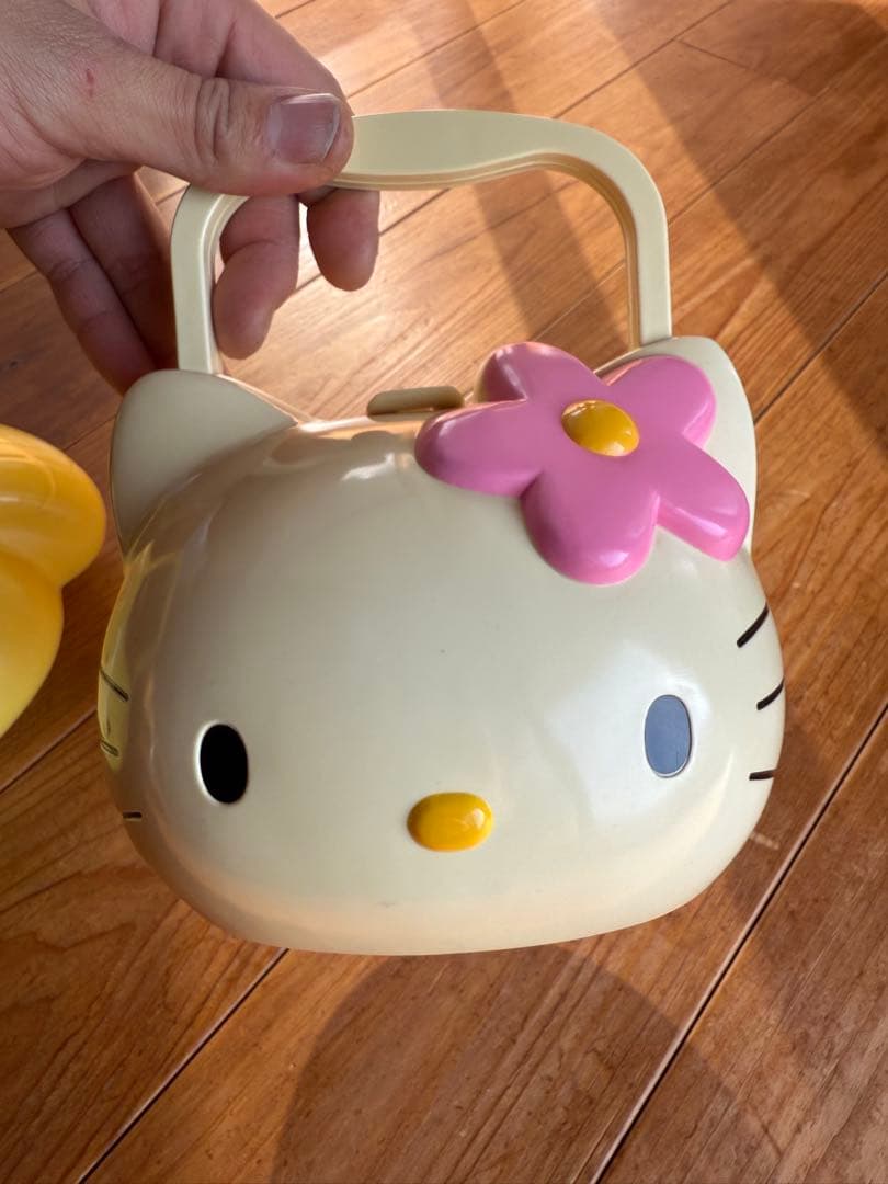 ポムポムプリン ハローキティ小僧寿しコラボ　弁当箱 サンリオ