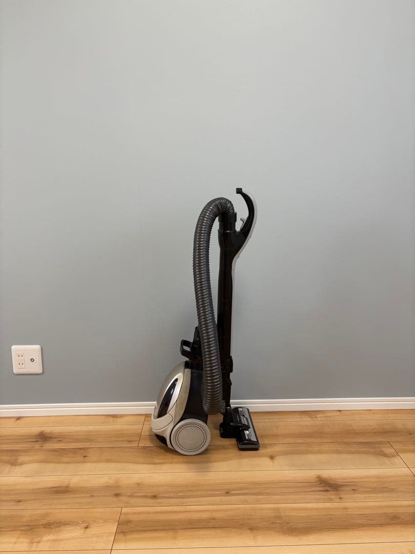 HITACHI 掃除機 紙パック式 パワフル cv-pd9