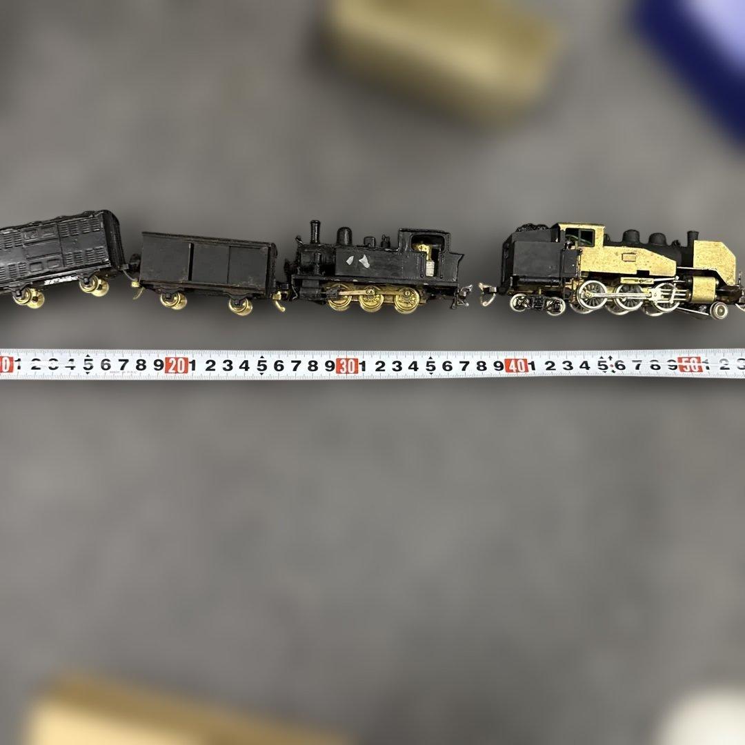 碓*4様 金属製蒸気機関車 と貨車セット