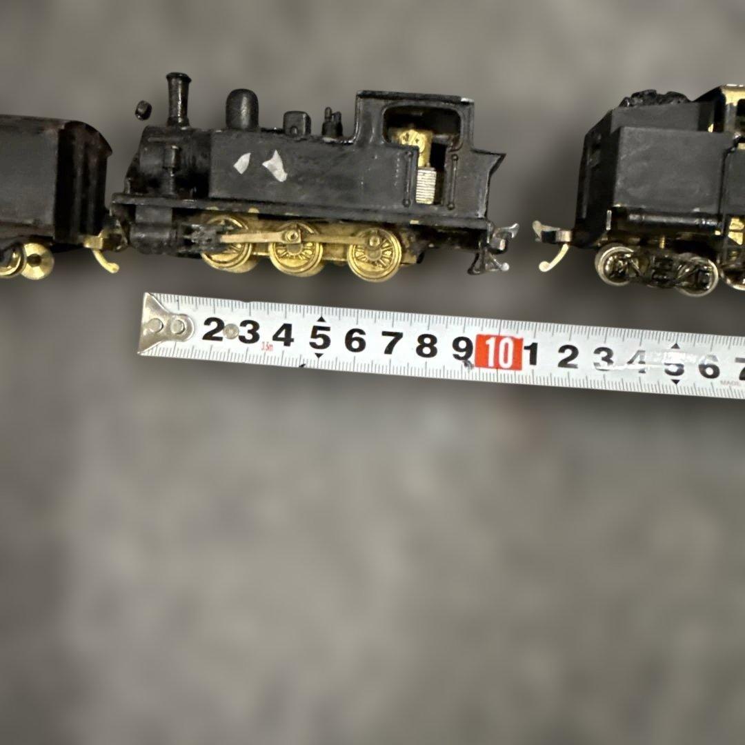 碓*4様 金属製蒸気機関車 と貨車セット