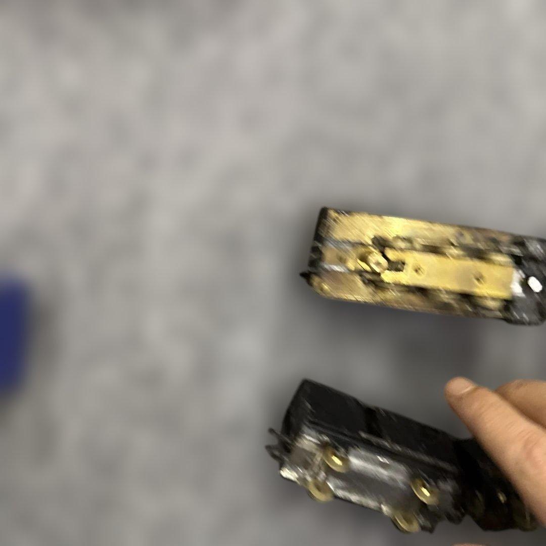 碓*4様 金属製蒸気機関車 と貨車セット