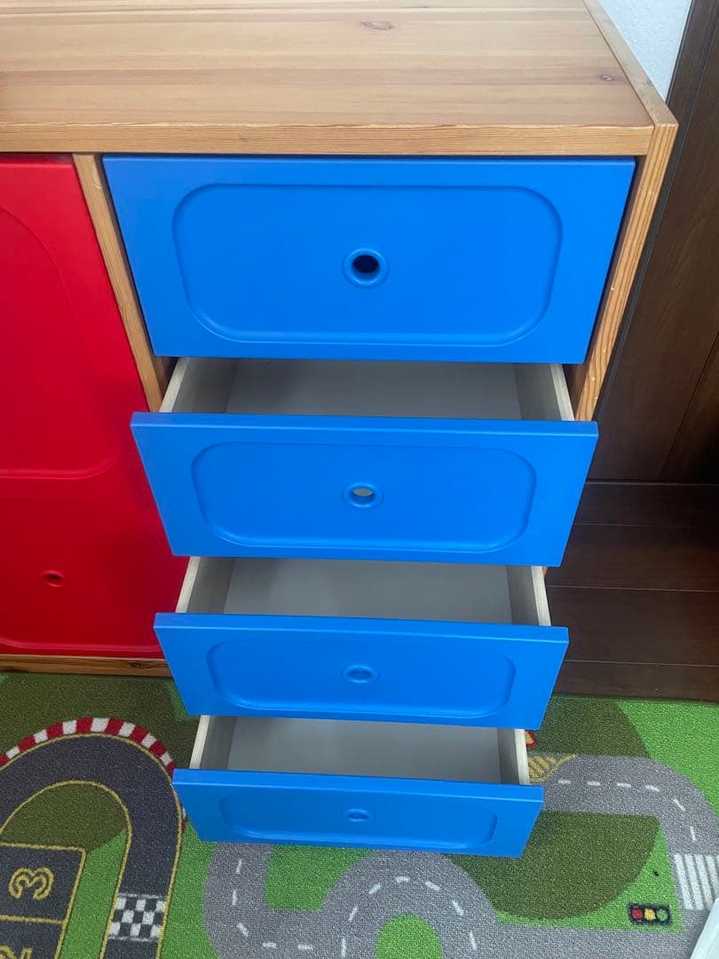 【引き取り限定】廃盤・希少品⭐︎イケア　トロファスト （引き出し・扉付き！）