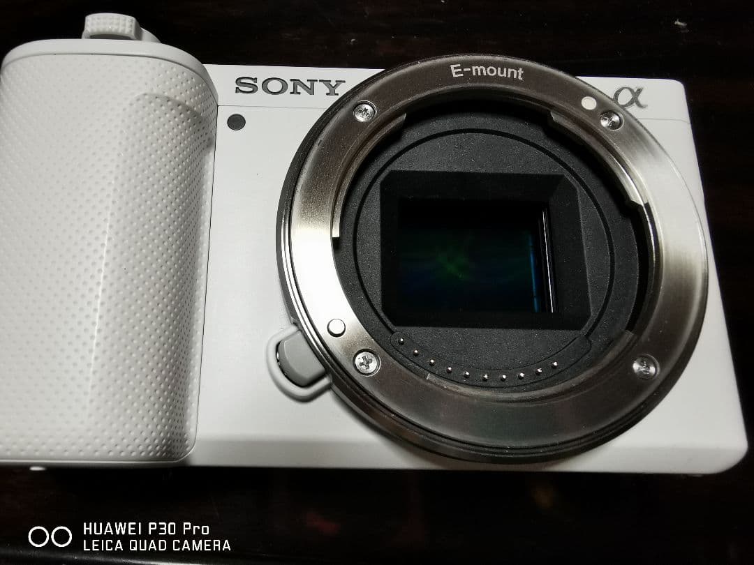 SONY ZV-E10 ホワイト ミラーレスカメラ