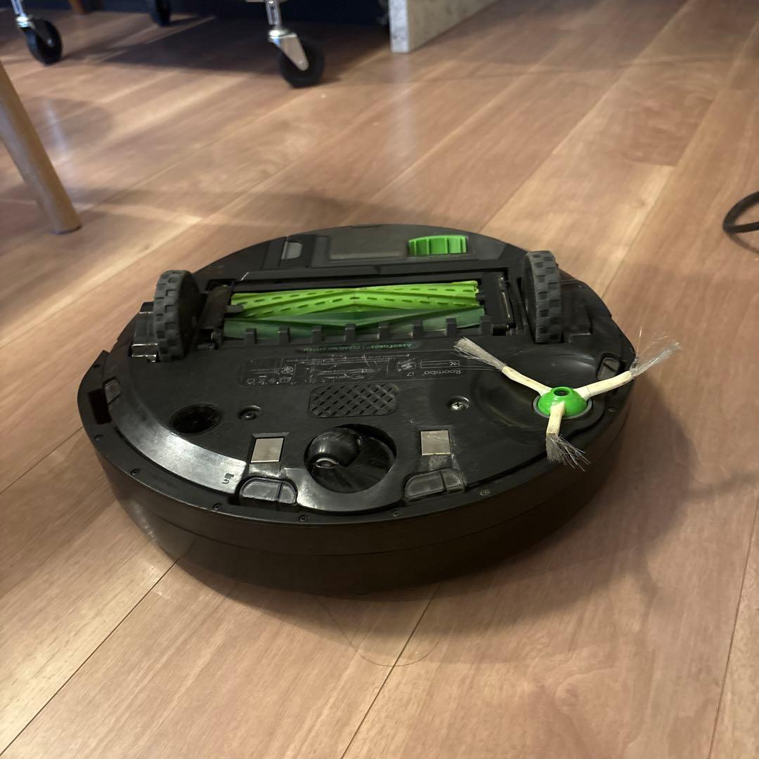 【ジャンク品】i7 iRobot Roomba ルンバ　クリーンベース