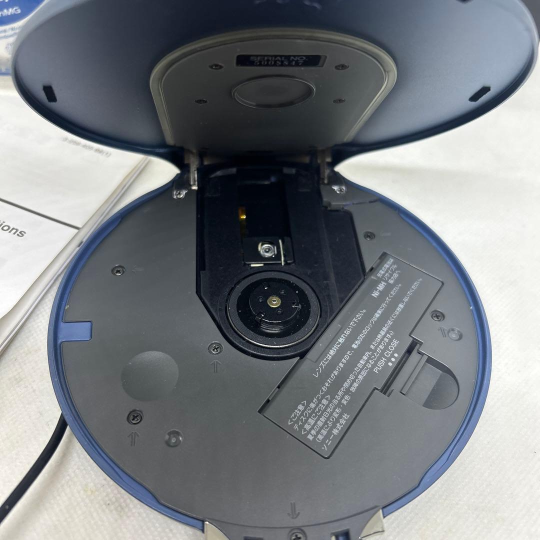 ト*ン様 ジャンク　SONY ソニー　ATRAC CDウォークマン　D-NE90