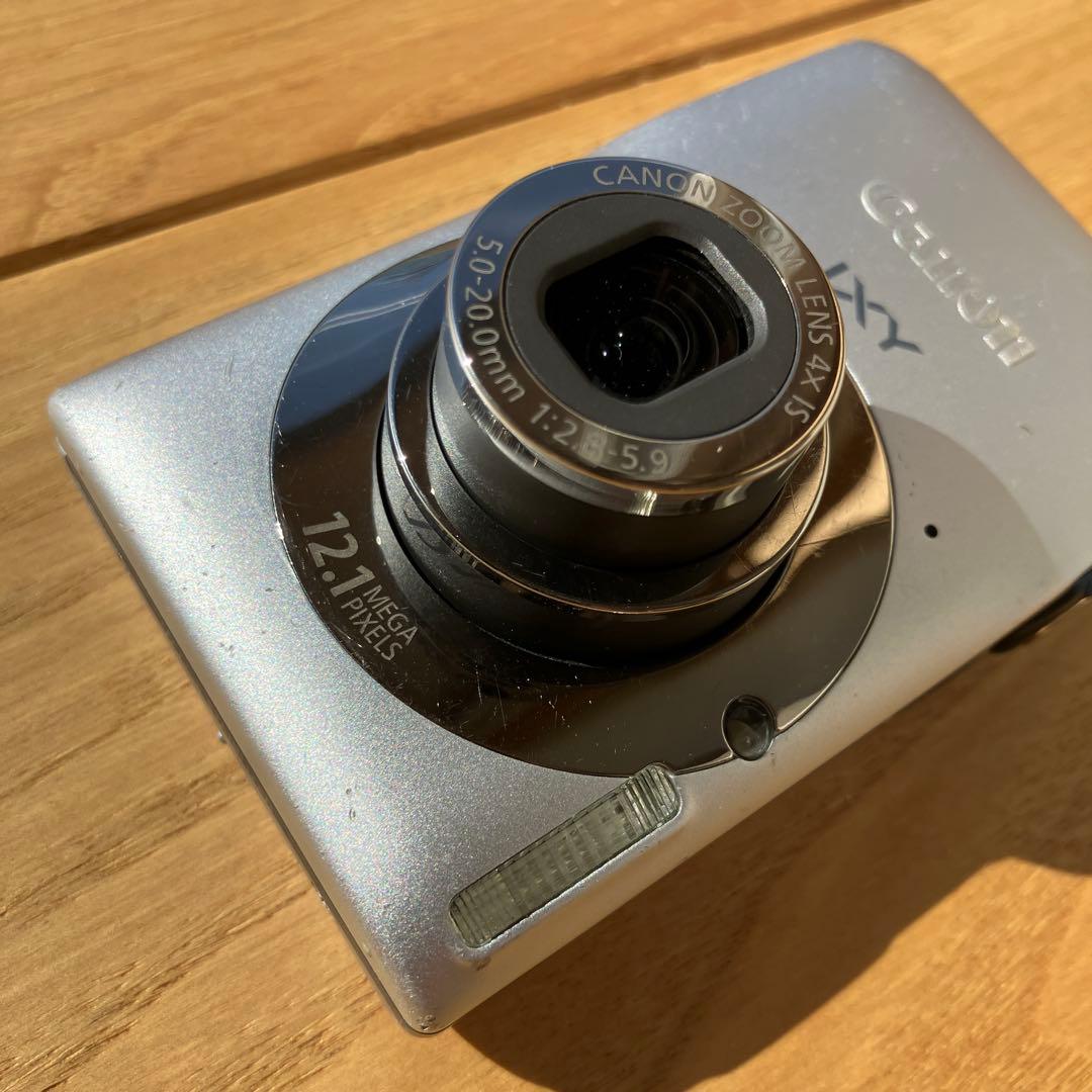 ケース＆SDカード付★キャノンデジタルカメラCanon IXY200F