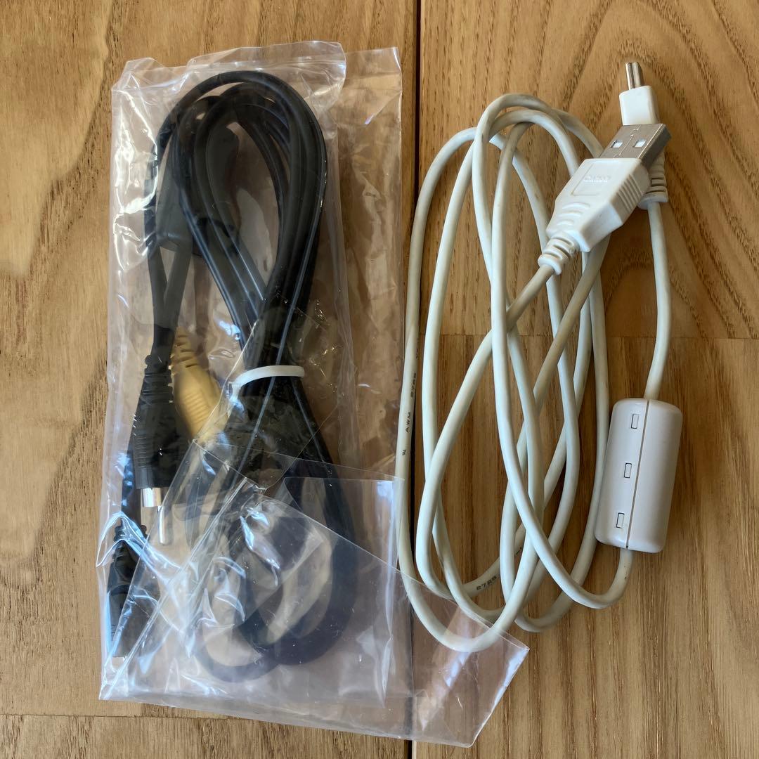 ケース＆SDカード付★キャノンデジタルカメラCanon IXY200F