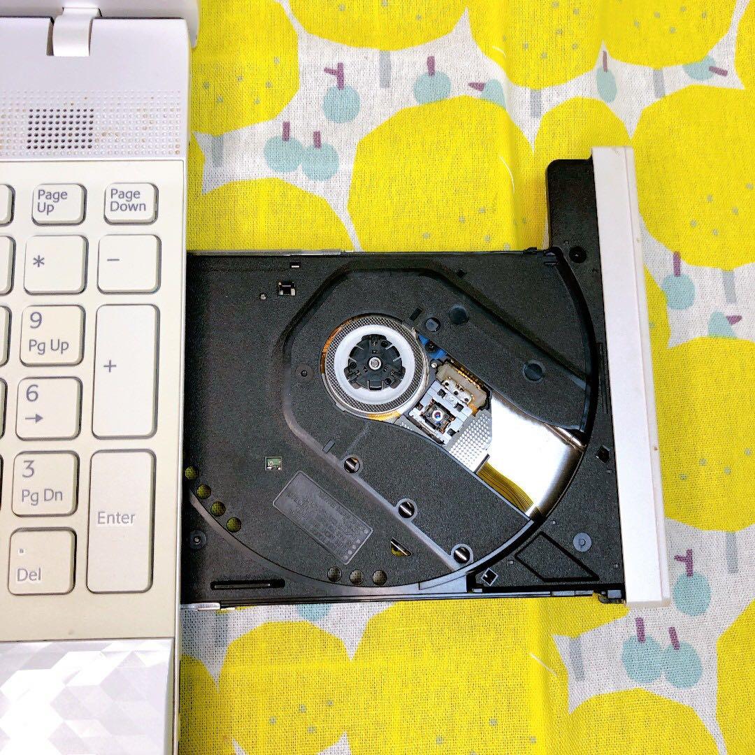 *51❤️SONYの定番人気ノートPC❤️すぐに使えて簡単♪VAIO✨カメラ付き