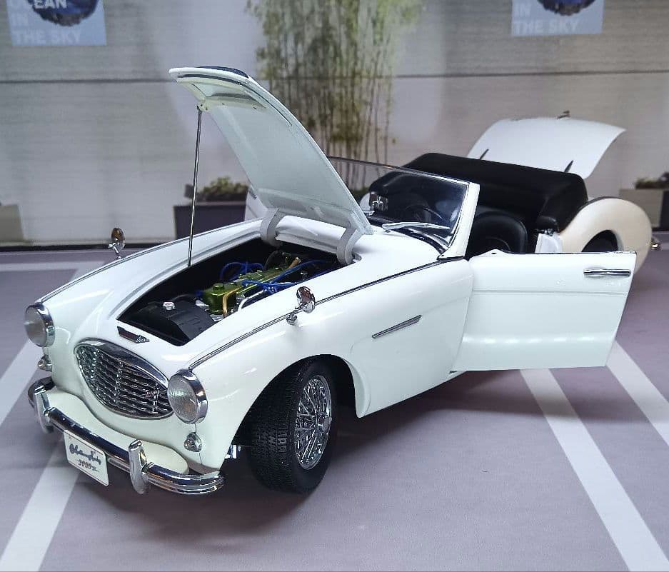 ジャンク オートアート 18/1 オースチンヒーレー