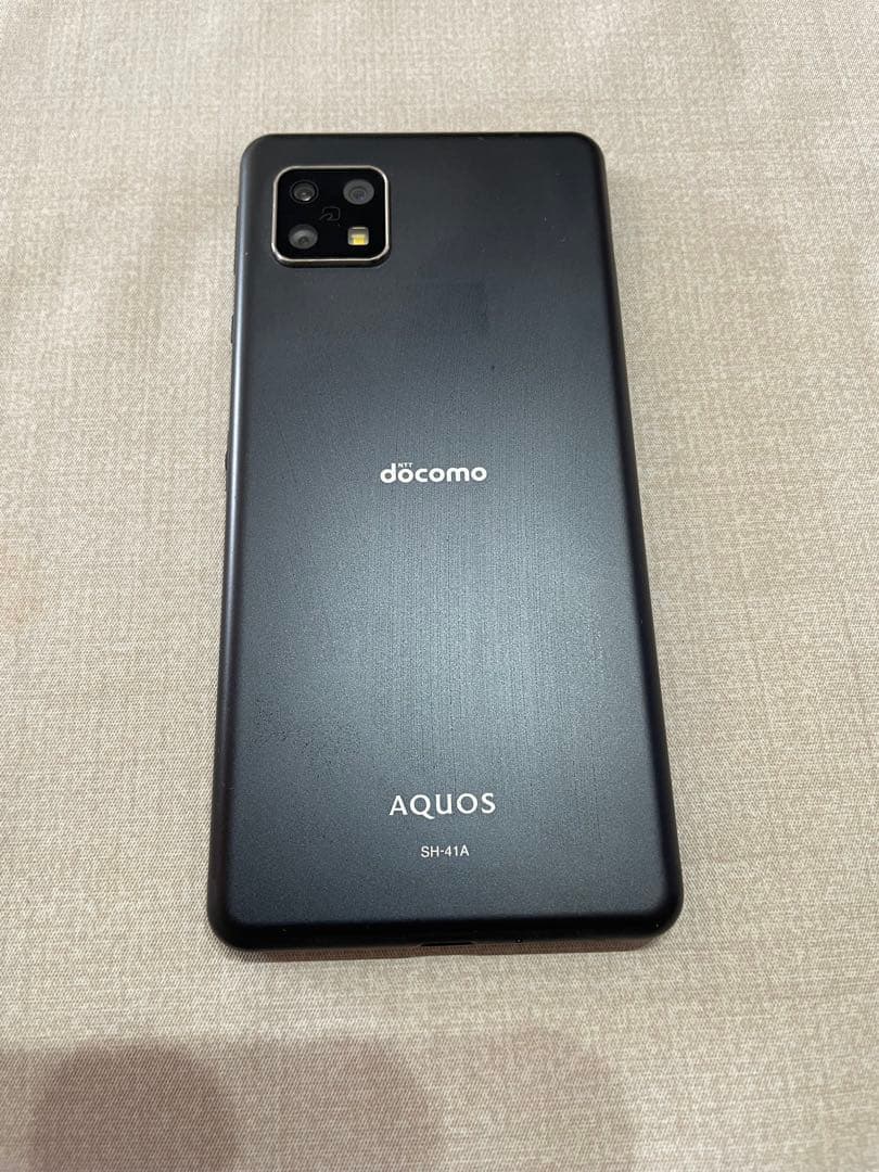 AQUOS SH-41A docomo 本体