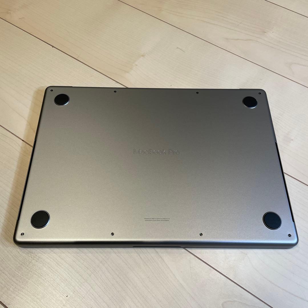 MacBook本体 MacBook Pro M2 Max 2TB 64GB 30 Core GPU