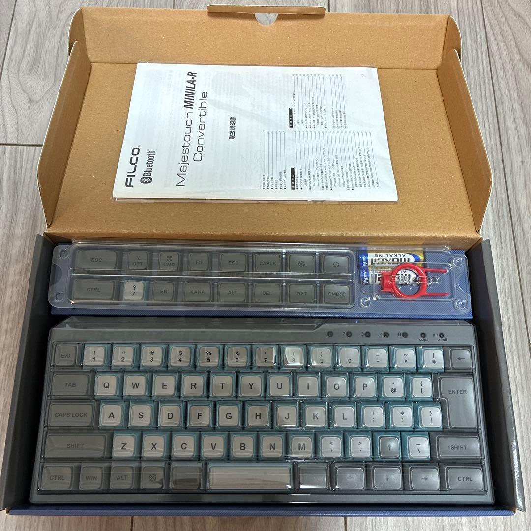 Majestouch MINILA-R Convertible 茶軸