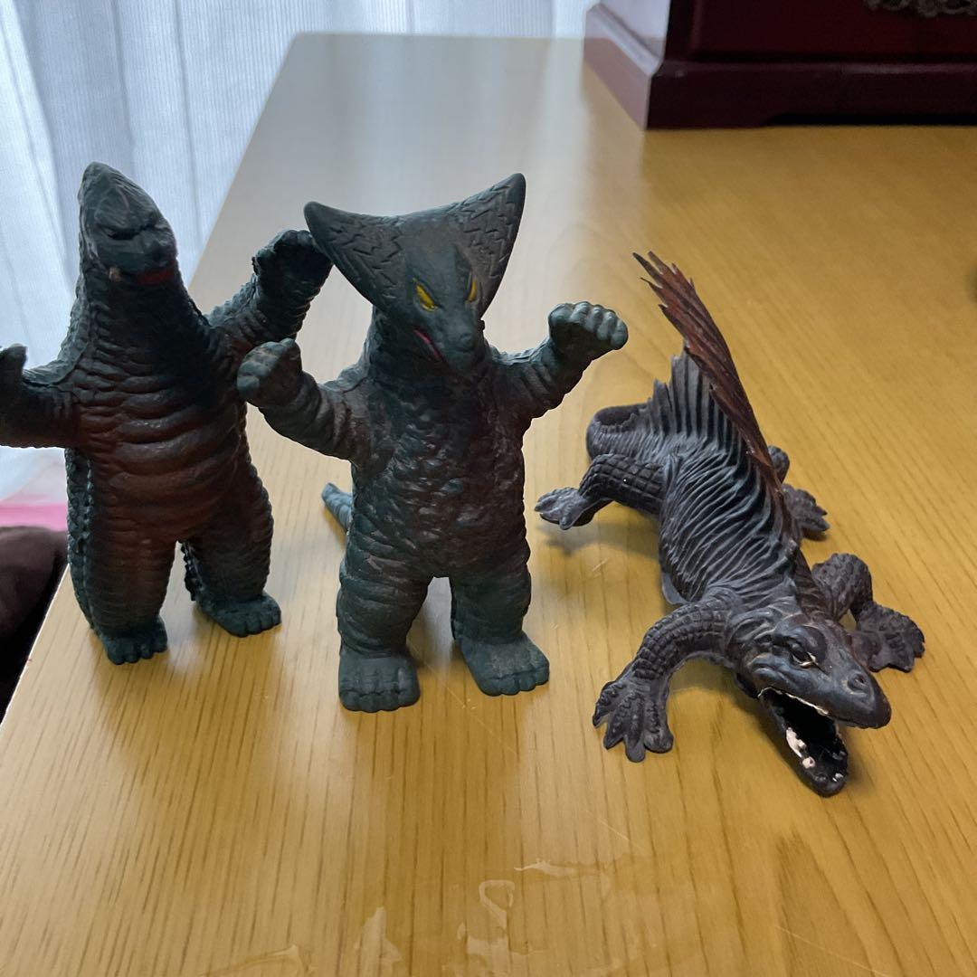 ウルトラマンソフビなど、昭和レトロ