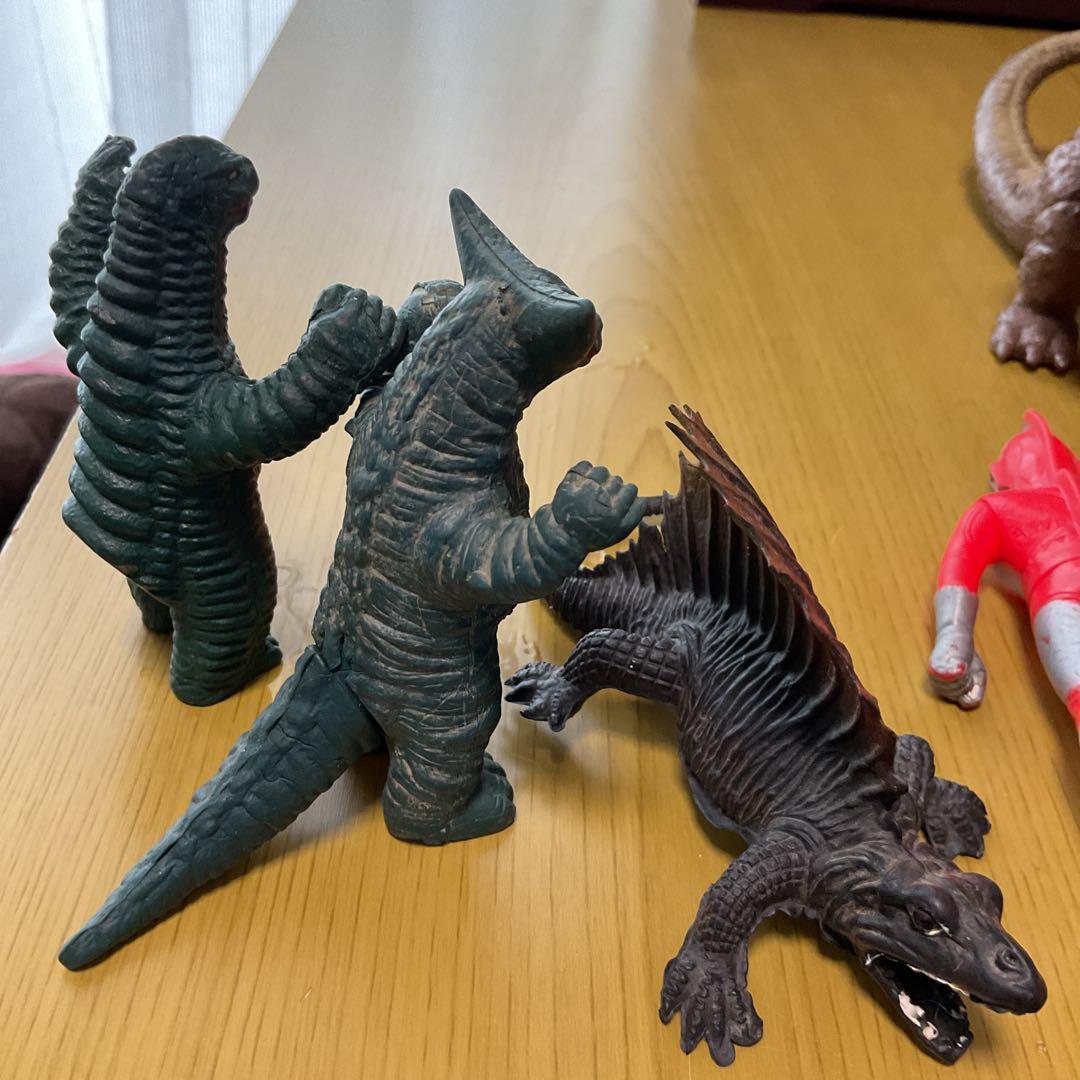 ウルトラマンソフビなど、昭和レトロ