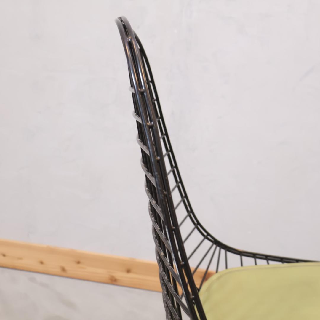 モダニカ ワイヤーチェア ブラック ローリングベース サイドシェル イームズ