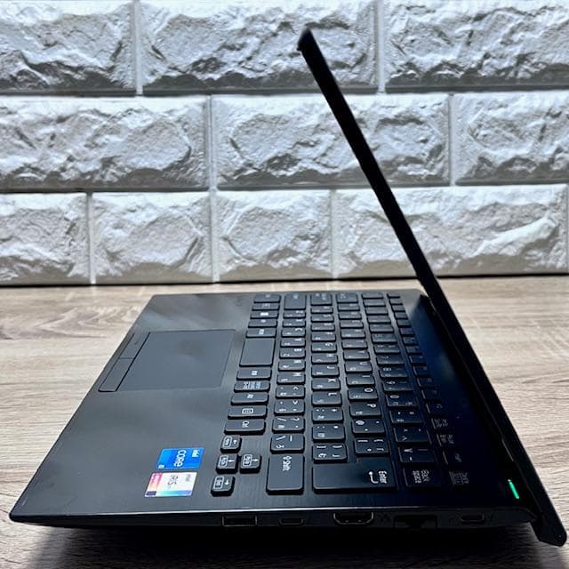 2022モデル！12世代上級Corei5！超速SSD！RAM16GB！VAIO