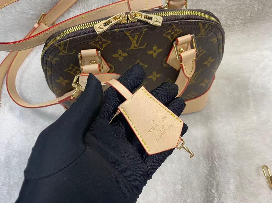【美品】LOUIS VUITTONハンドバッグ ショルダーバッグ