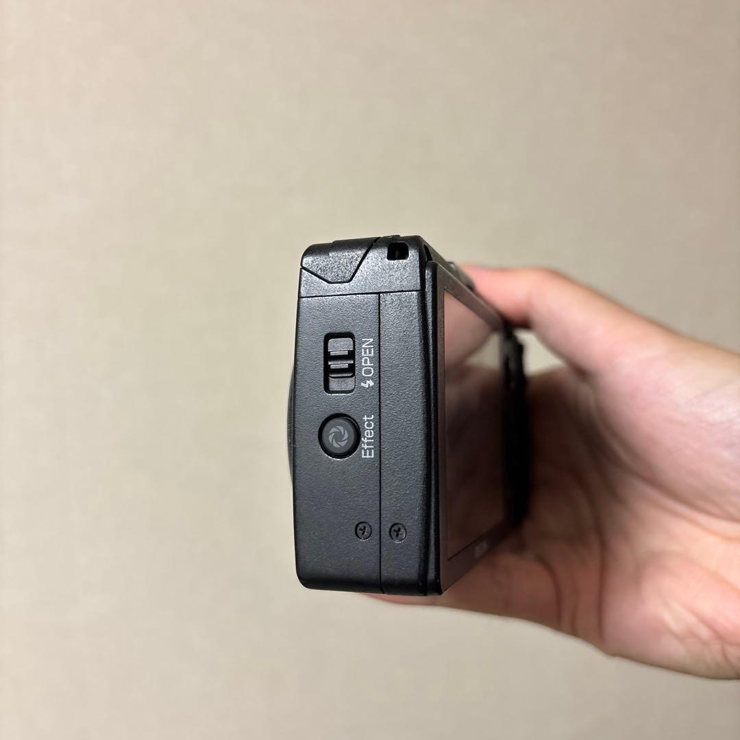 Ricoh GR 【APS-C】 初代 2013年製