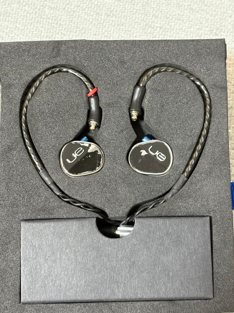 イヤホン Ultimate Ears UE900S