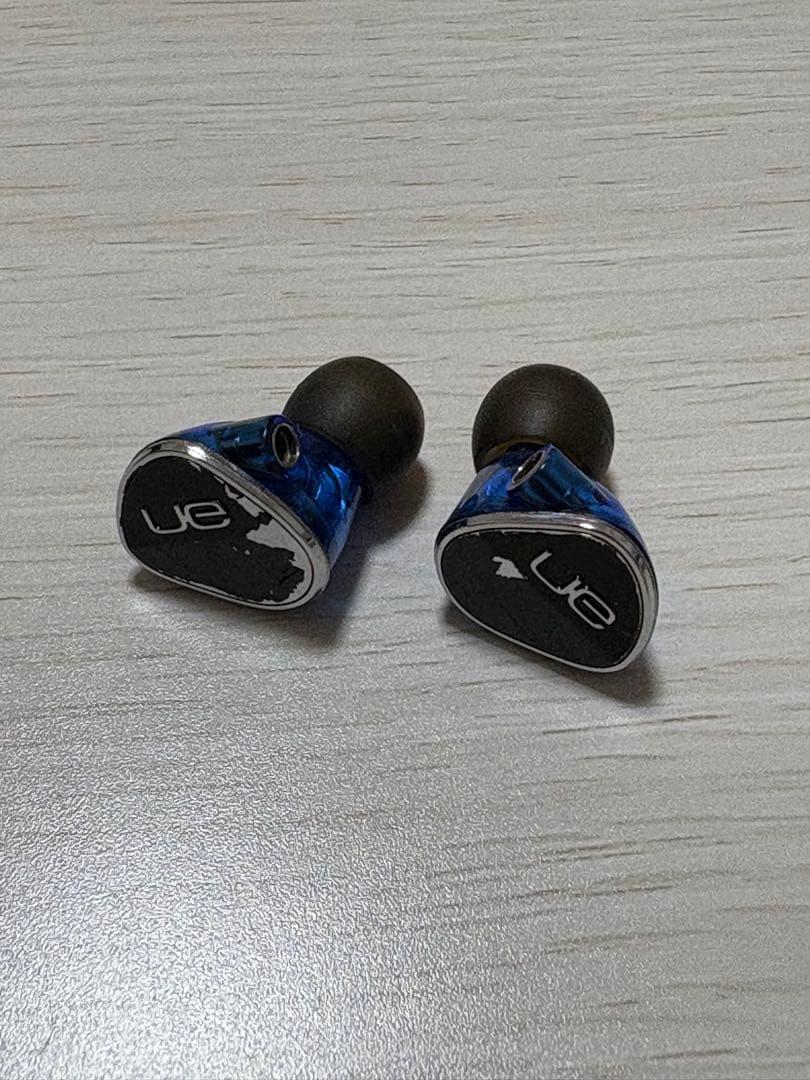 イヤホン Ultimate Ears UE900S