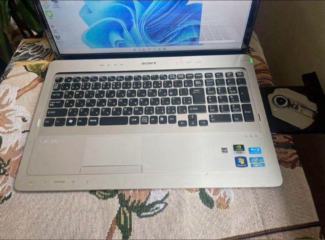 Sony 16.4型フルHD搭載　GPU：GT540搭載❗Windows11