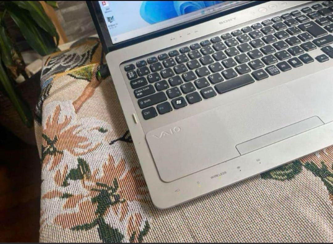 Sony 16.4型フルHD搭載　GPU：GT540搭載❗Windows11