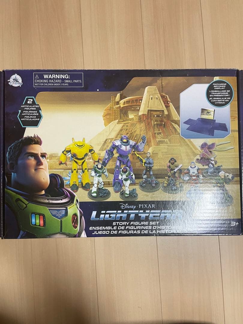 【新品】トイストーリーのバズのフィギュアセット